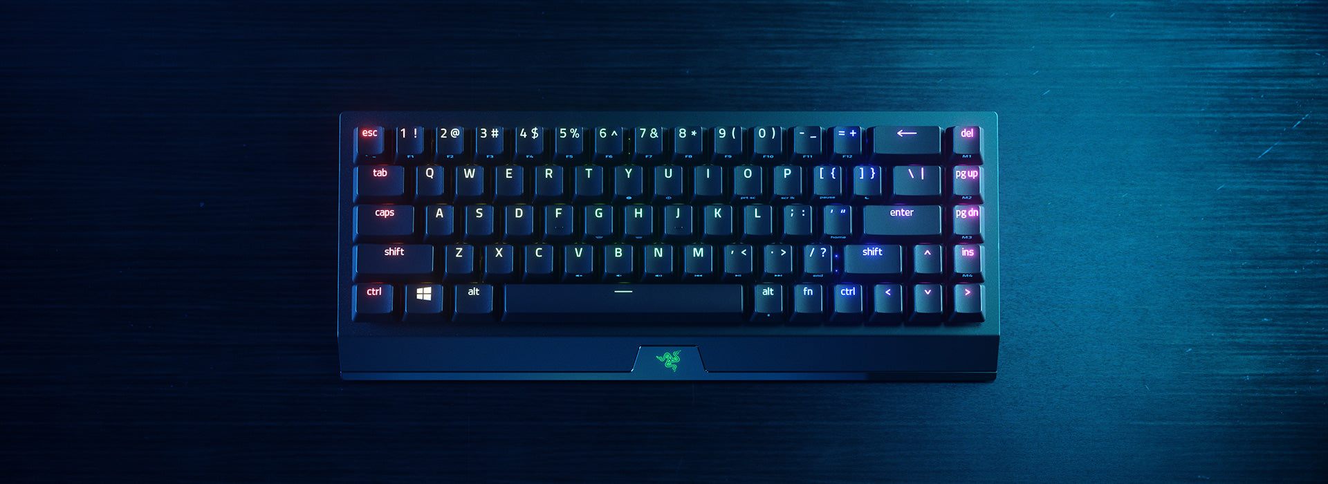 おすすめワイヤレスキーボード6選!ワイヤレスでストレスフリーなプレイを実現