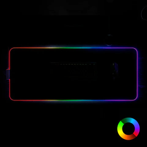 最上位ゲーミングマウスパッドってどれくらいの違いがあるの?通常のマウスパットと比べてみた【最上位ゲーミングマウスパット:Razer Strider Chroma】