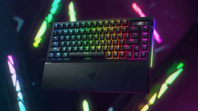 新品Razer BlackWidow V4 75% ゲーミングキーボード BlackWidow V4 75% Pro」ホットスワップ対応の洗練された基盤と