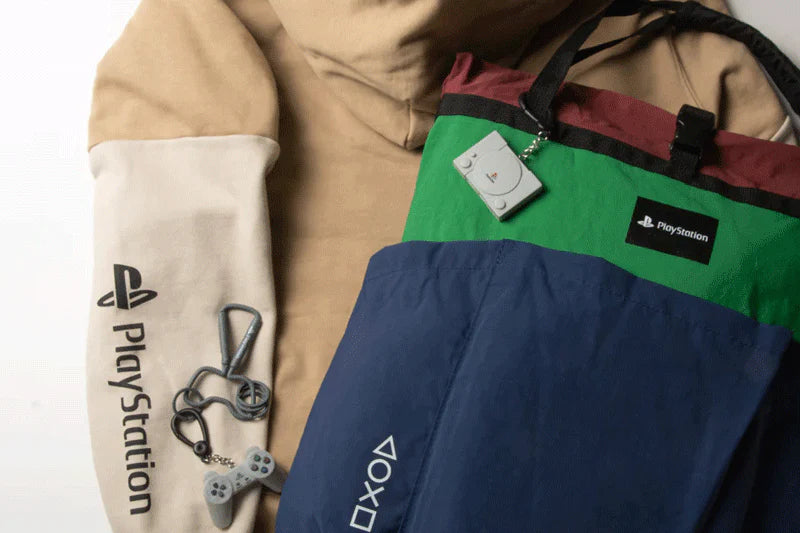 ゲーマーファン必見!プレイステーションのバッグやリュックがオシャレでハイセンスすぎる!ゲームイベントで活躍間違いなしのおすすめグッズをご紹介します!