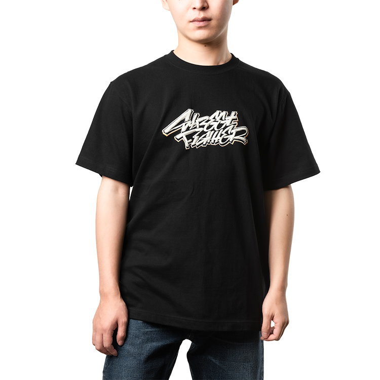 ストリートファイター SF6ステッカーロゴ Tシャツ ブラック – GRAPHT ストリートファイター SF6ステッカーロゴ Tシャツ ブラック – GRAPHT