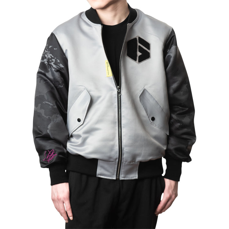 【予約受付中】ストリートファイター ブルゾン (ストリートファイター6 ジュリ) グレー thumbnail 12