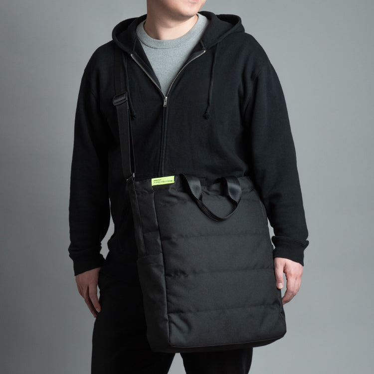 【予約受付中】GRAPHT Shield Shoulder bag thumbnail 2