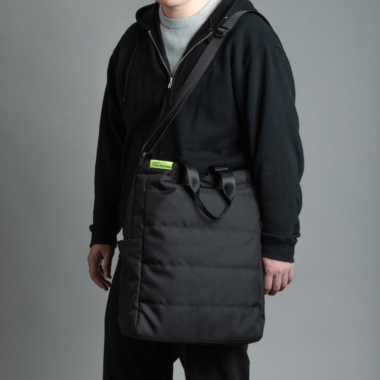 【予約受付中】GRAPHT Shield Shoulder bag thumbnail 3