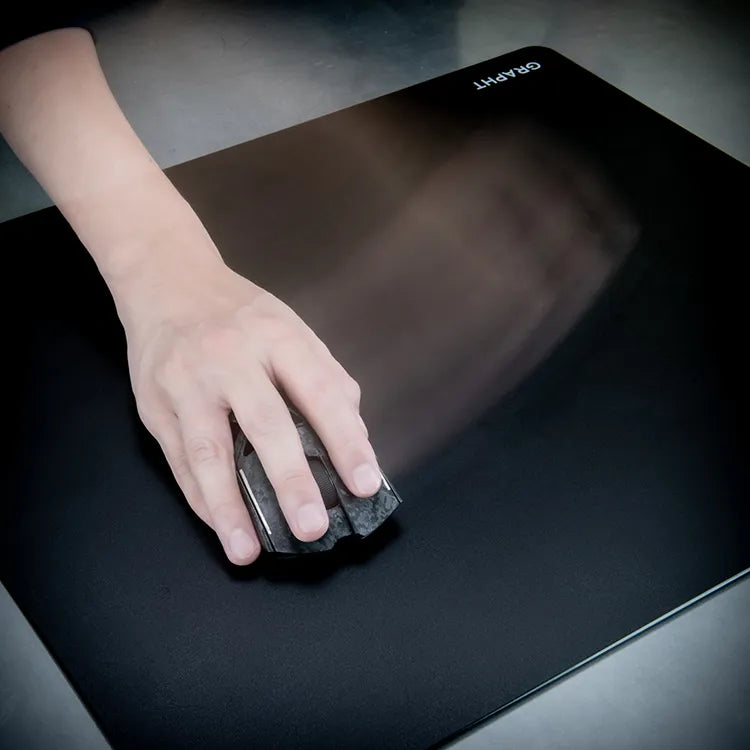 【予約受付中】THE SHOOTER - Glass Mouse Pad Nexus (Black/White) thumbnail 4